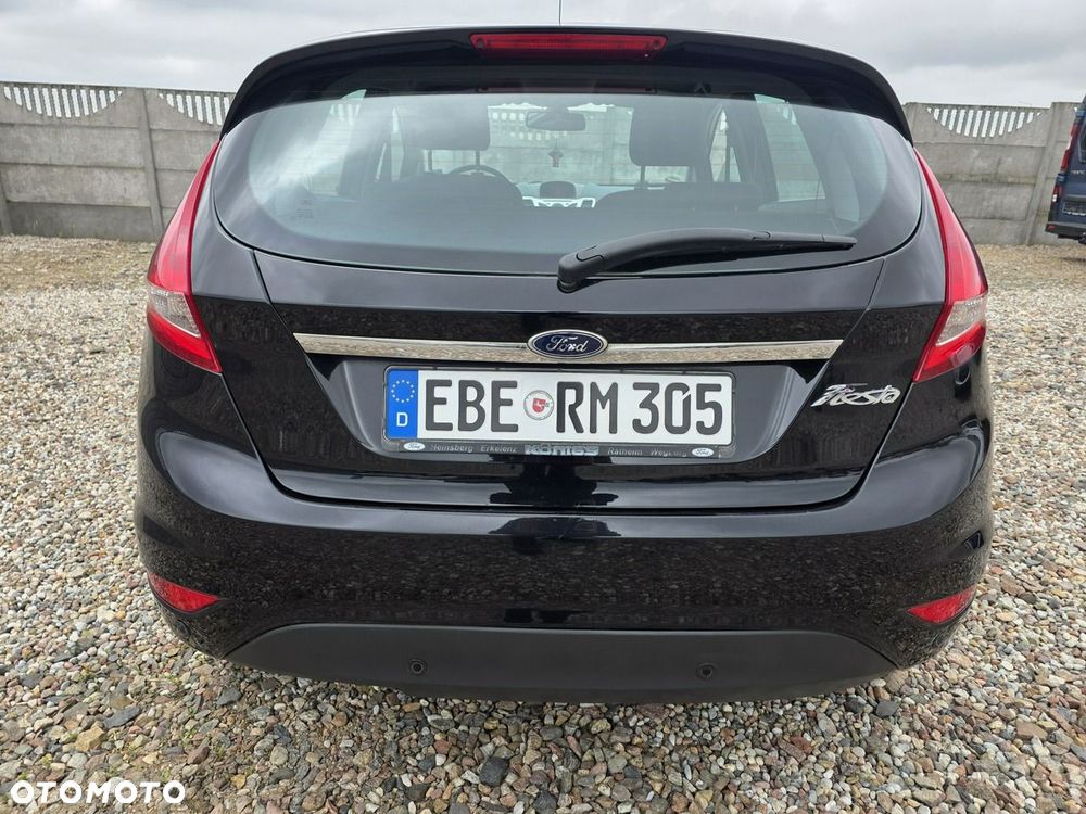 Ford Fiesta - 10