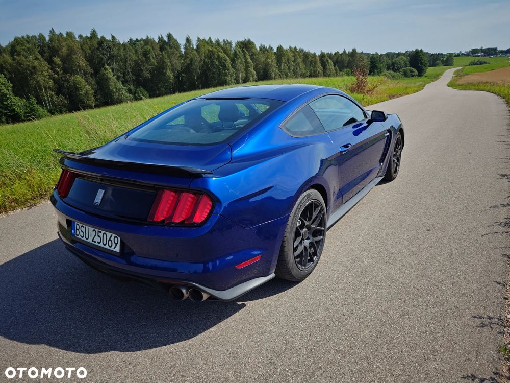 Ford Mustang 5.0 V8 GT - 4