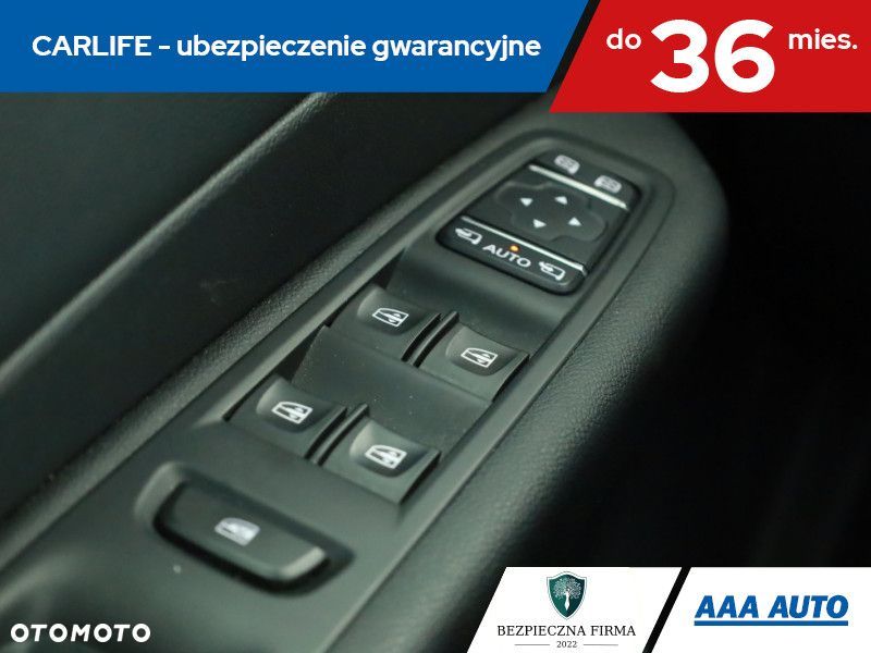 Renault Captur - 19