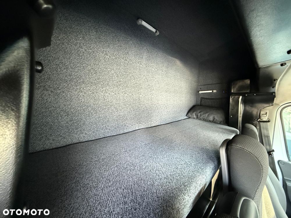 Renault Master - 16