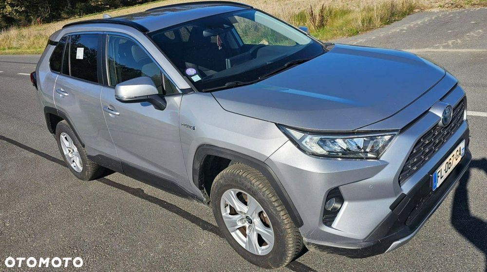 Toyota RAV4 - 10