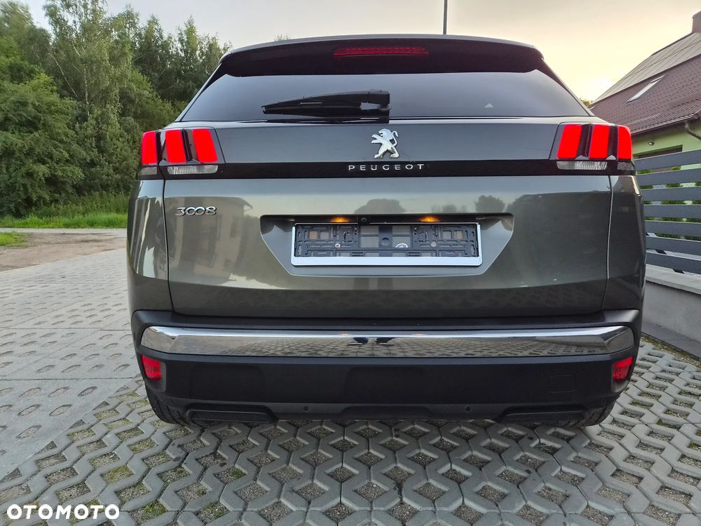 Peugeot 3008 PureTech 130 Stop & Start GPF Allure Business-Paket - 13