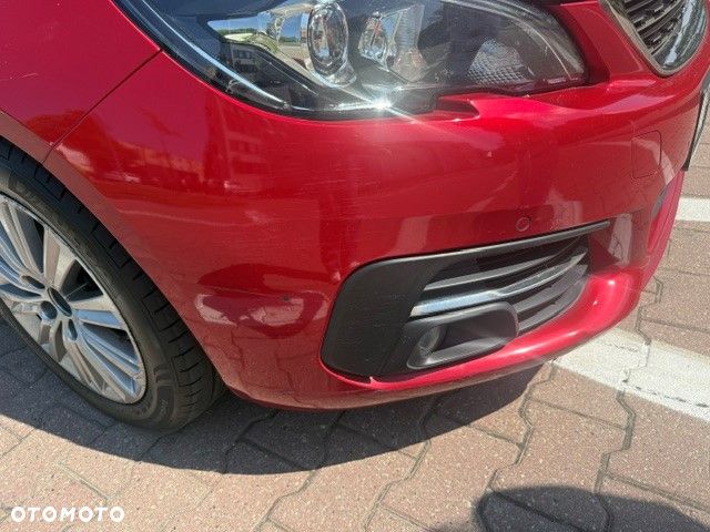 Peugeot 308 1.5 BlueHDi Allure S&S - 21