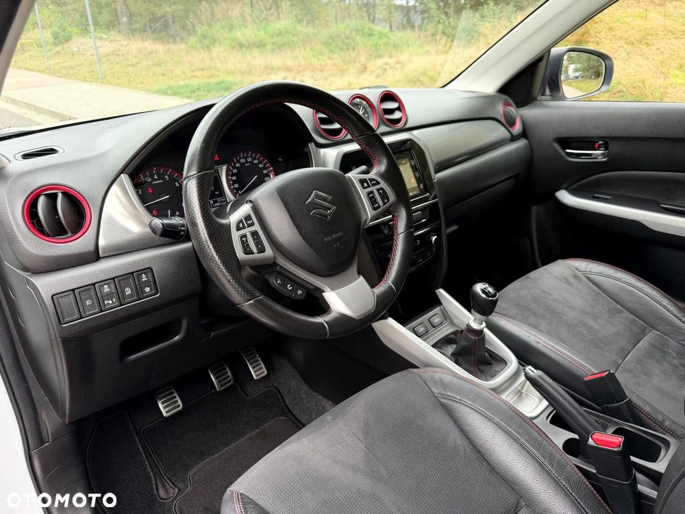 Suzuki Vitara 1.4 Boosterjet Premium 2WD - 18