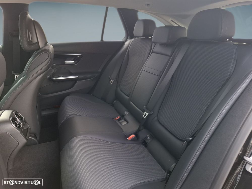 Mercedes-Benz C 300 de Avantgarde - 14