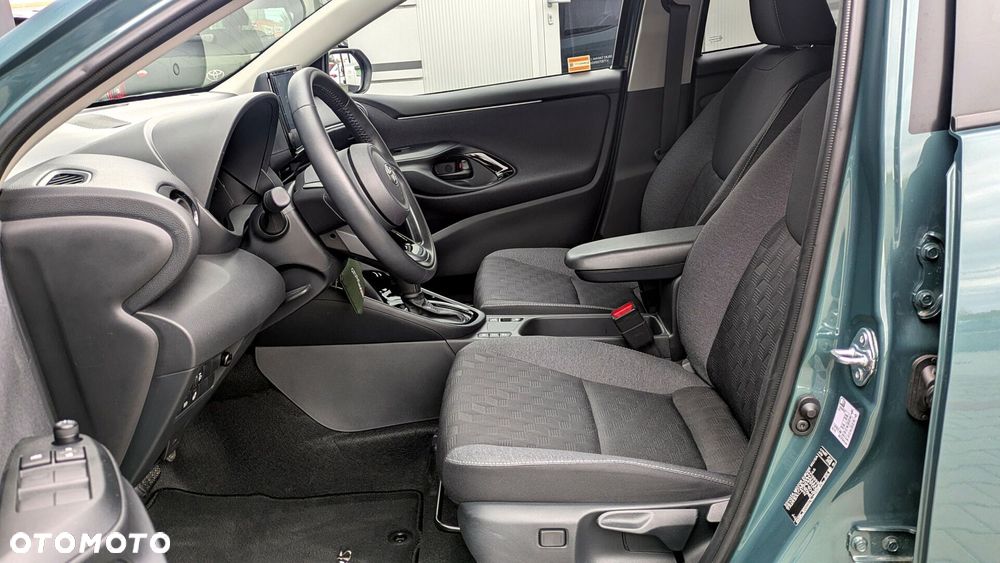 Toyota Yaris - 7
