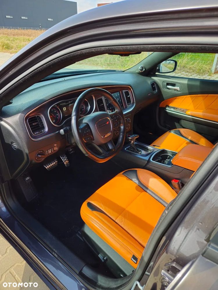 Dodge Charger 6.4 Scat Pack - 15