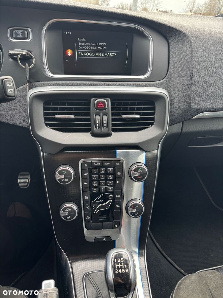 Volvo V40 D2 Drive-E R-Design Kinetic - 8