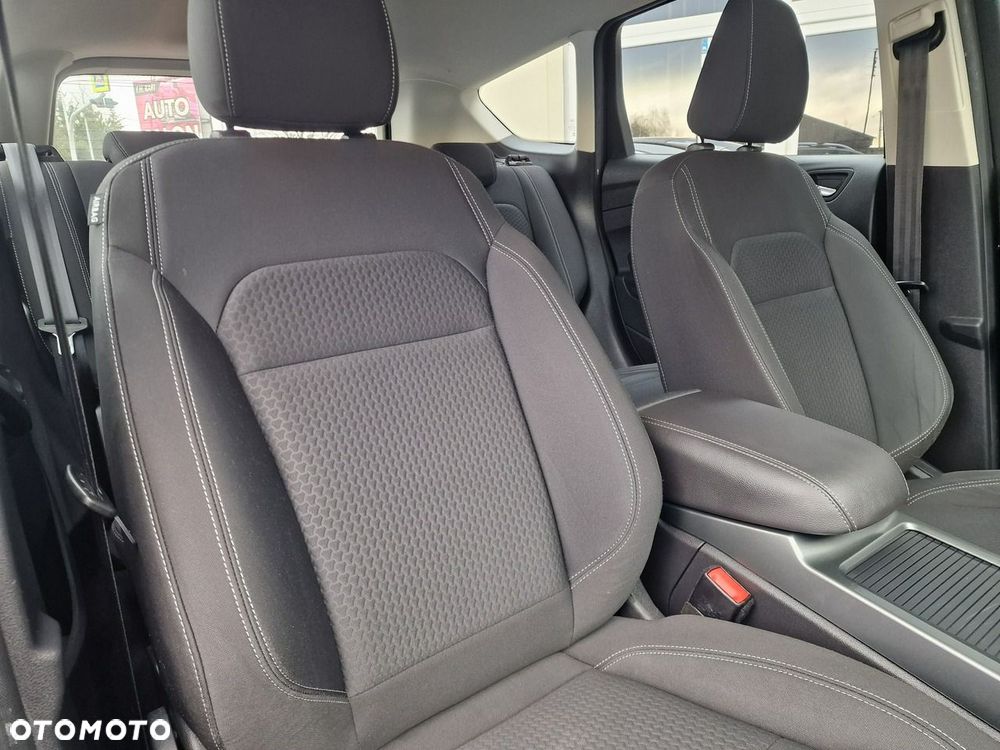 Ford Kuga 1.5 EcoBoost 2x4 Cool & Connect - 21