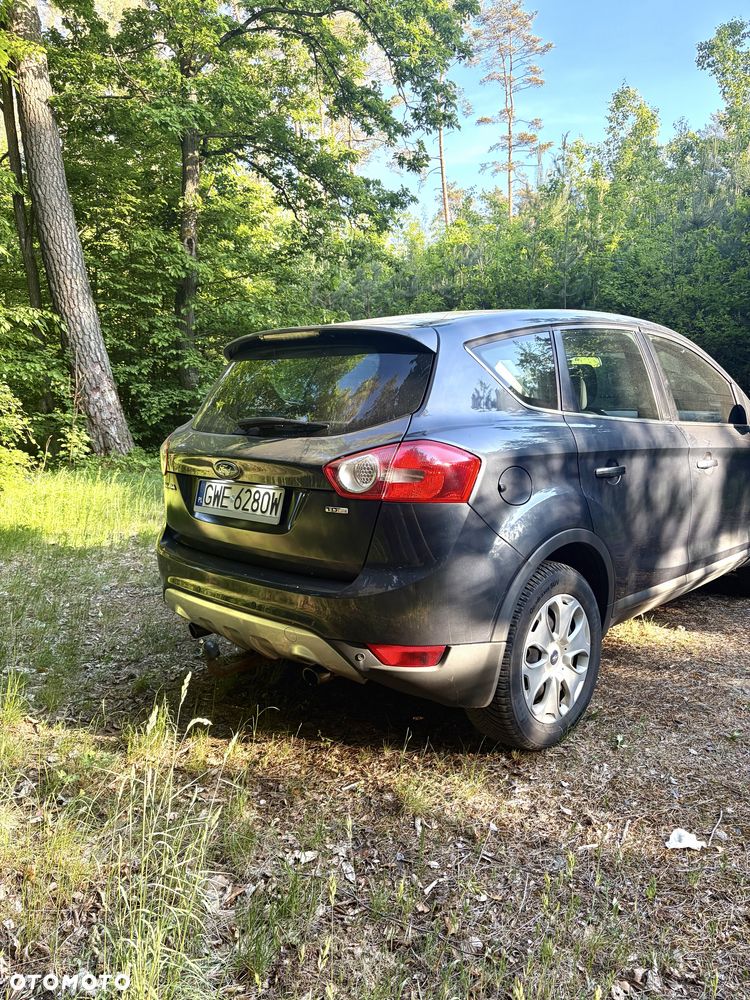 Ford Kuga - 2