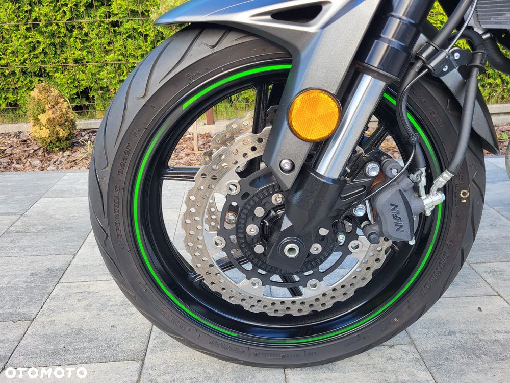 Kawasaki Versys 650 - 18