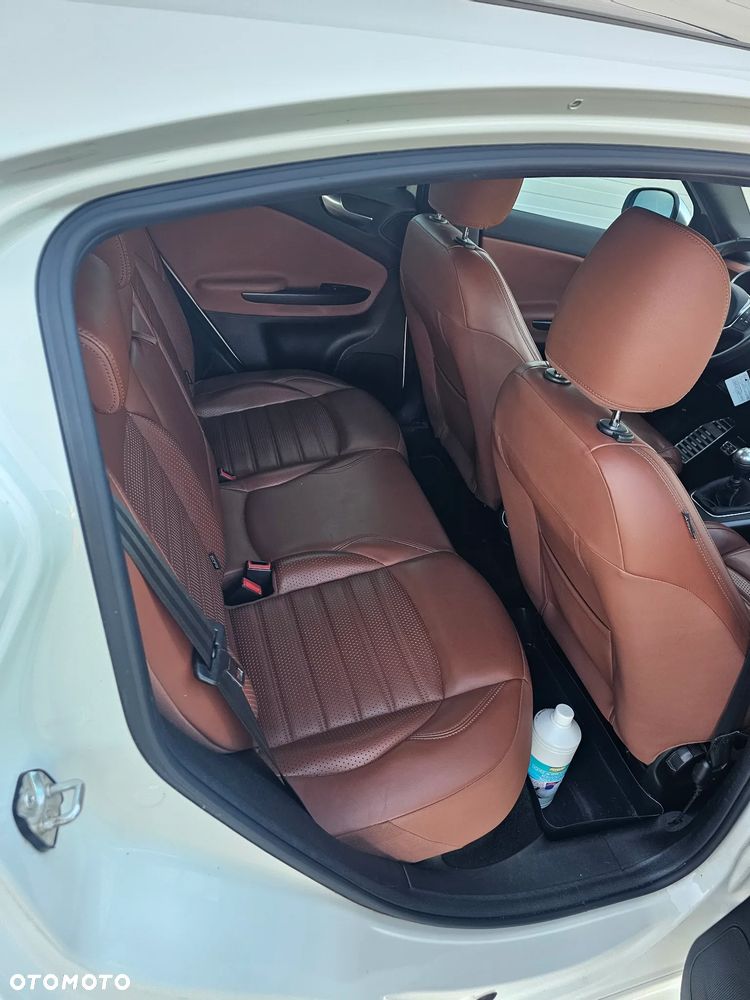 Alfa Romeo Giulietta 1.4 TB 16V Veloce - 29