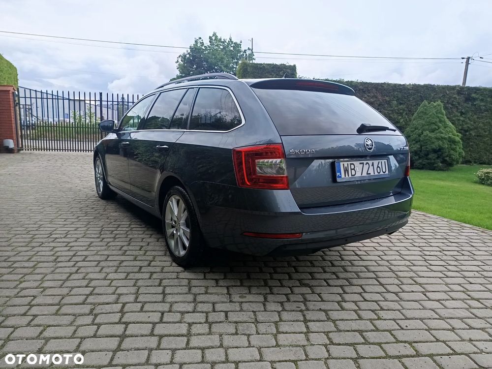 Skoda Octavia 1.5 TSI ACT Style DSG - 3