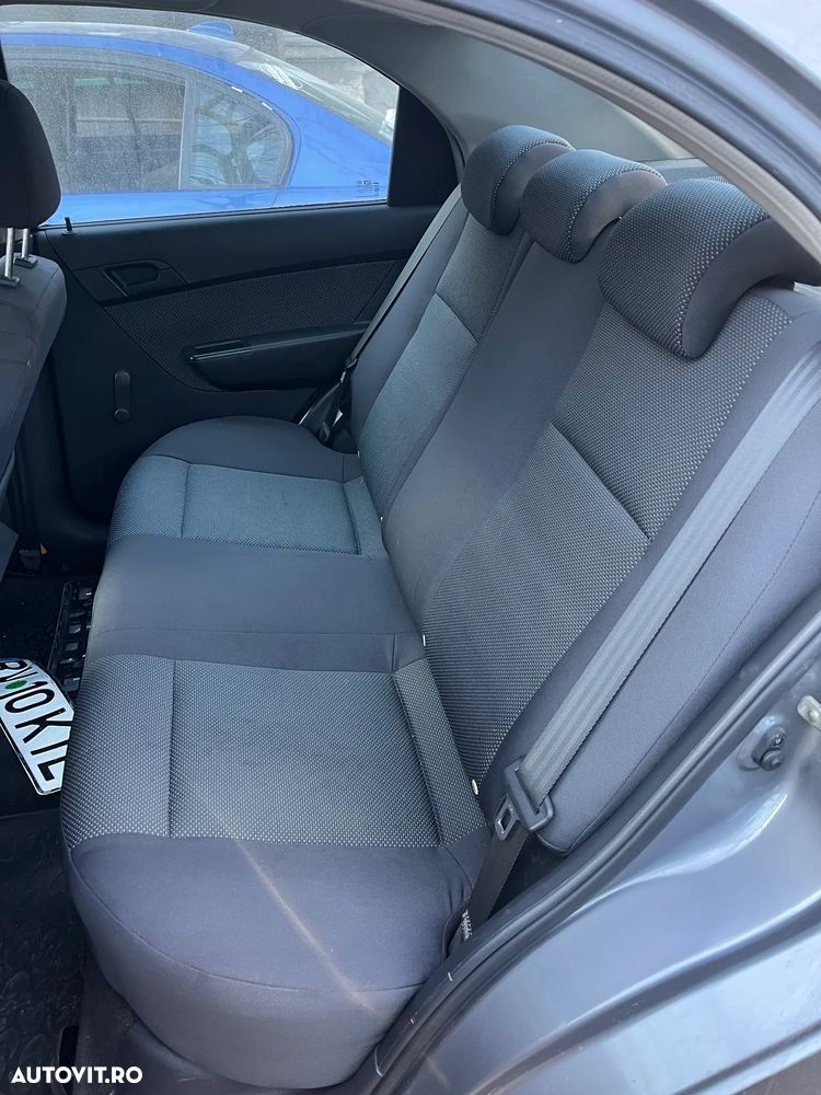 Dezmembrez Chevrolet Aveo gri inchis 1,4 16v 112.000 km 69KW F14D3 - 6