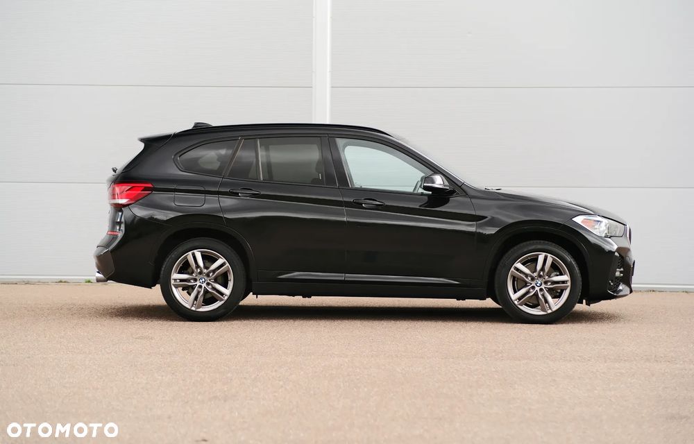 BMW X1 xDrive25i M Sport - 8