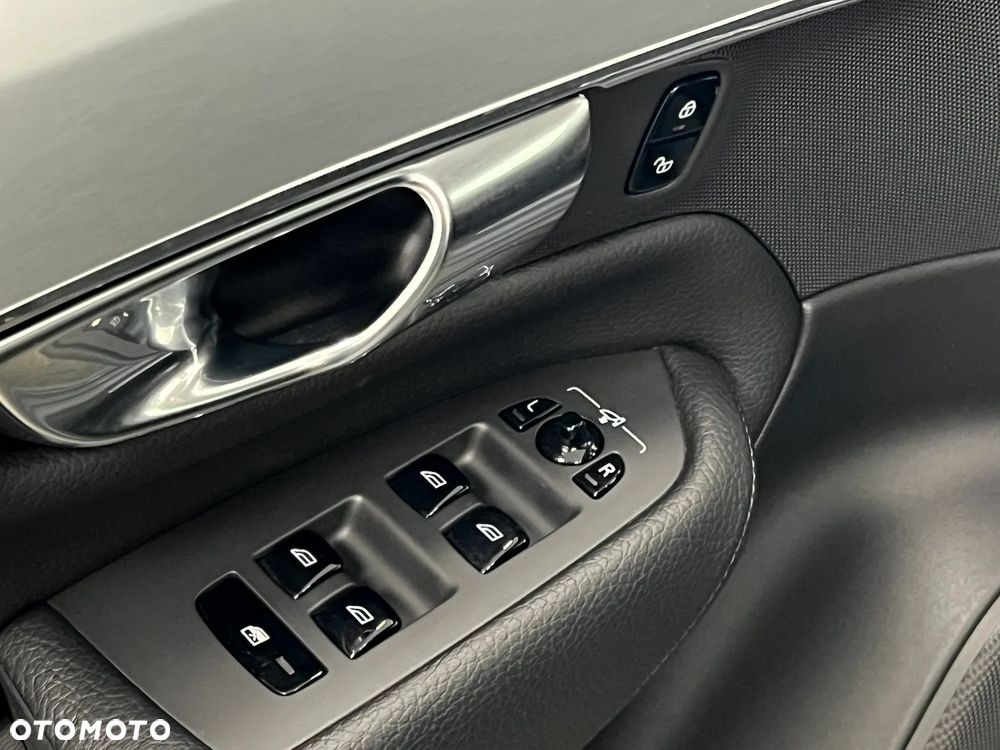 Volvo XC 90 D5 AWD Kinetic 7os - 18