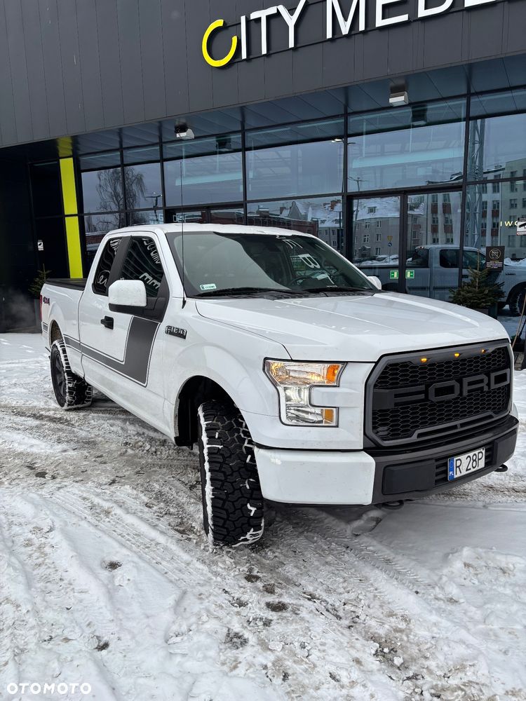Ford F150 - 1