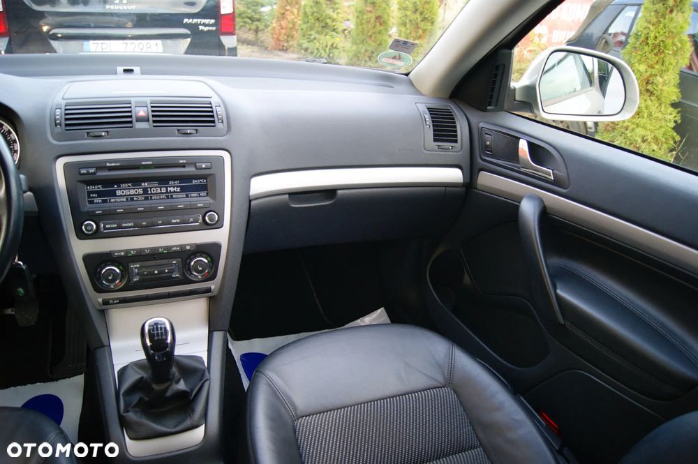 Skoda Octavia 1.2 TSI Elegance - 25