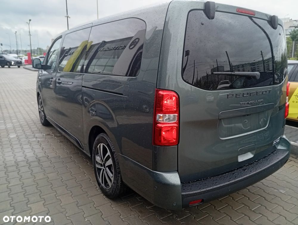 Peugeot Traveller - 5