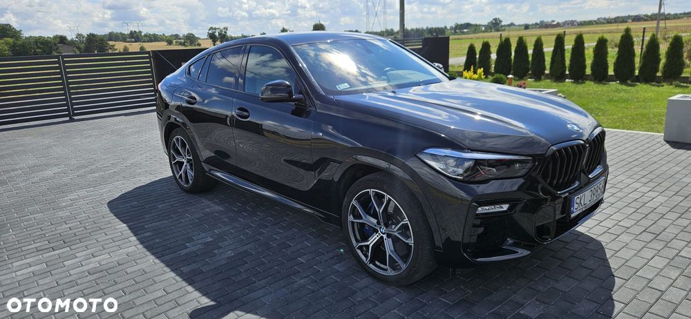 BMW X6M - 6