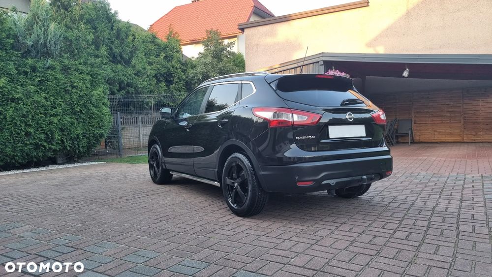 Nissan Qashqai 1.6 dCi DPF tekna - 31