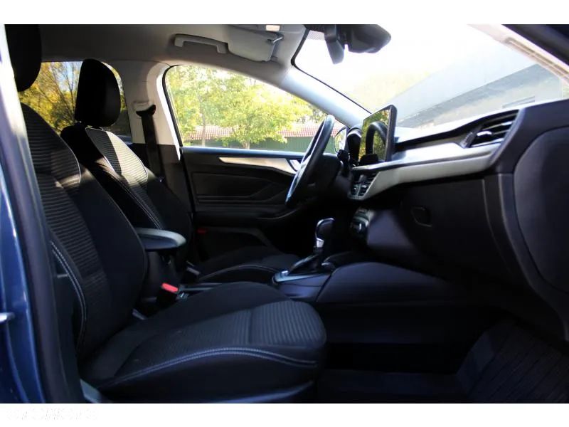 Ford Focus 1.0 EcoBoost Titanium - 13