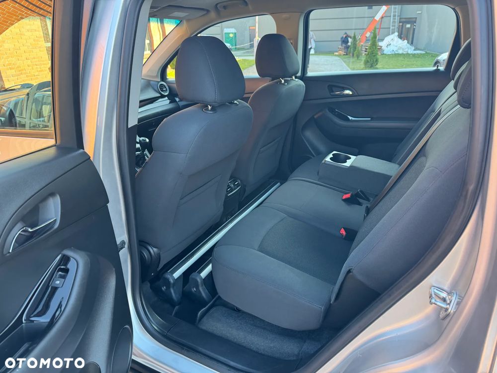 Chevrolet Orlando 1.8 LS - 5