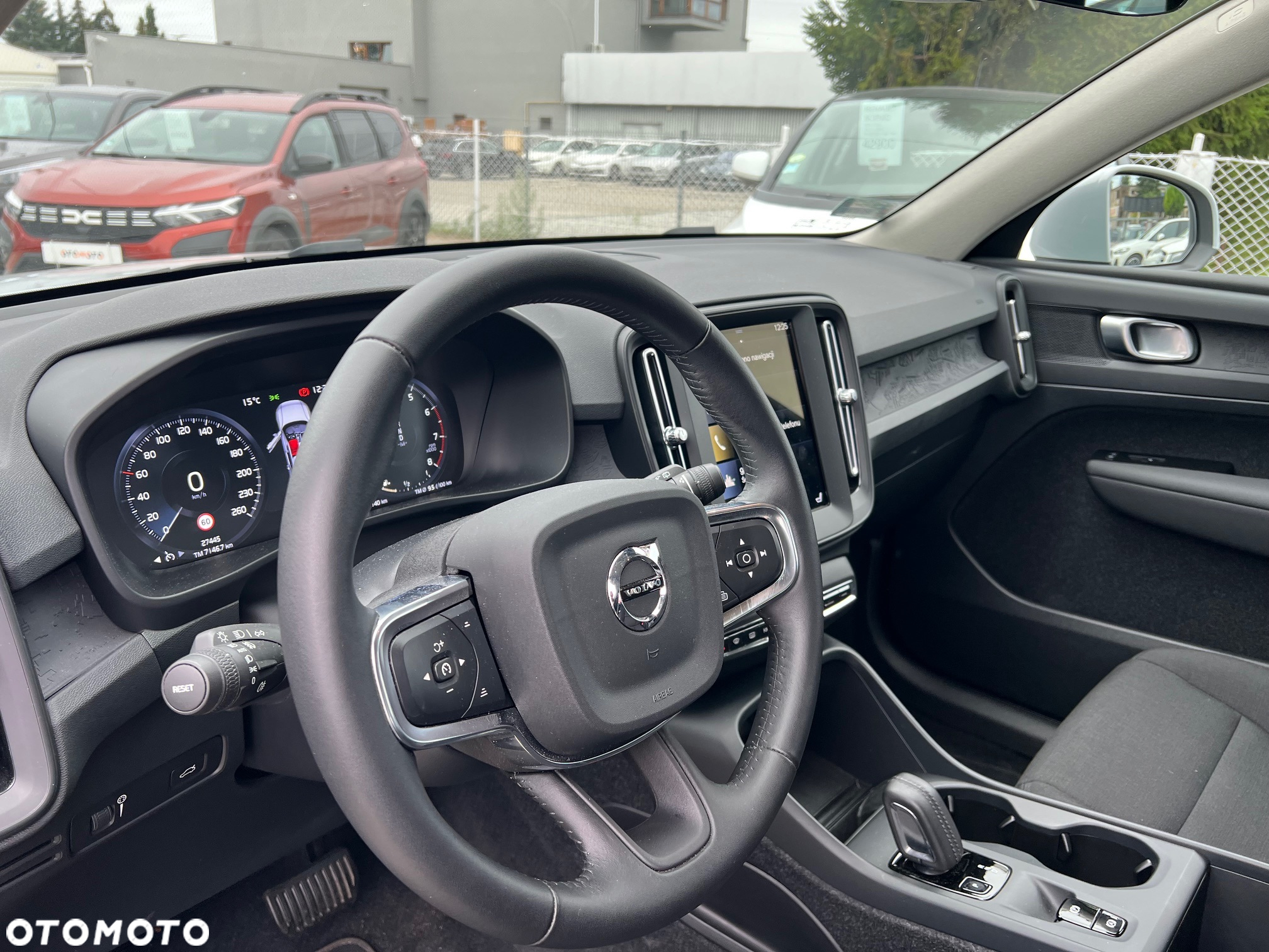 Volvo XC 40 T3 Momentum - 8