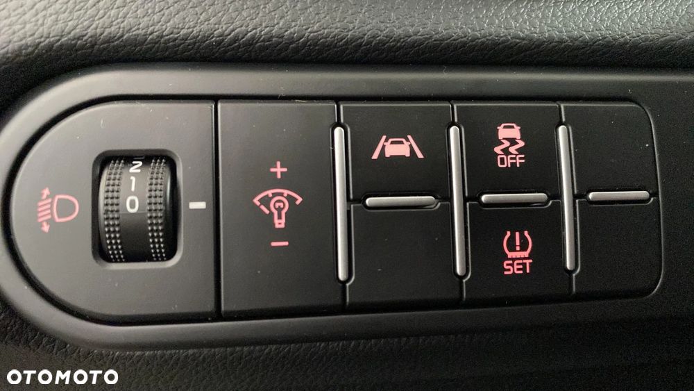 Kia XCeed 1.5 T-GDI M DCT - 19