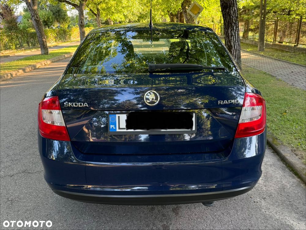 Skoda RAPID - 14