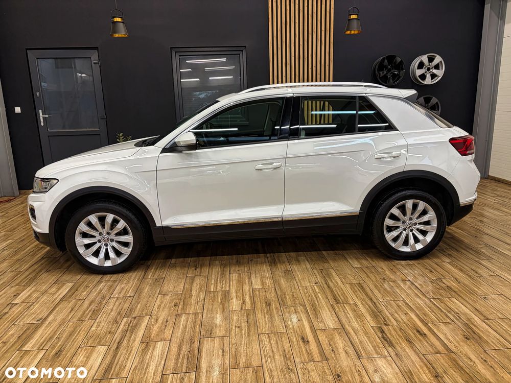 Volkswagen T-Roc - 11
