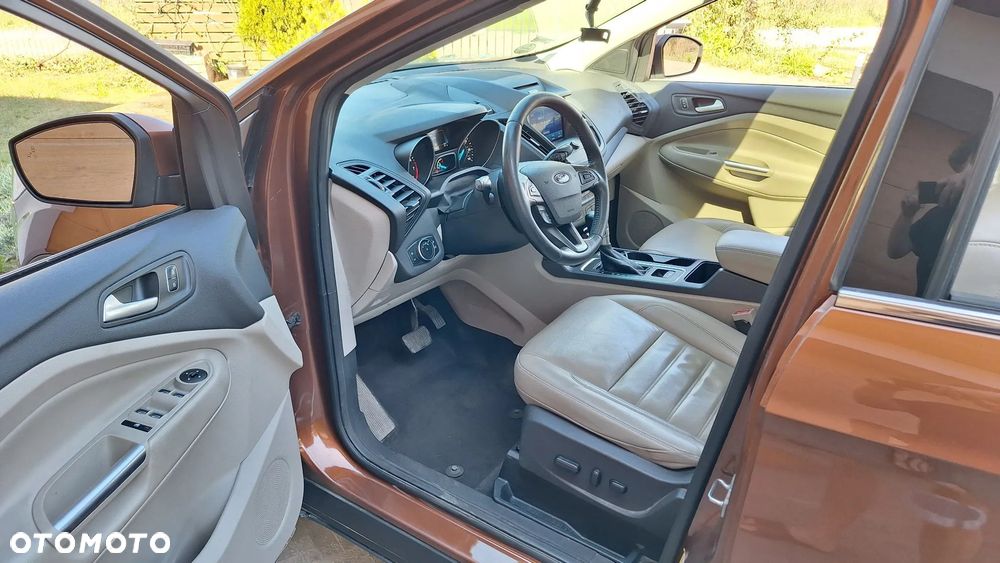 Ford Escape - 10