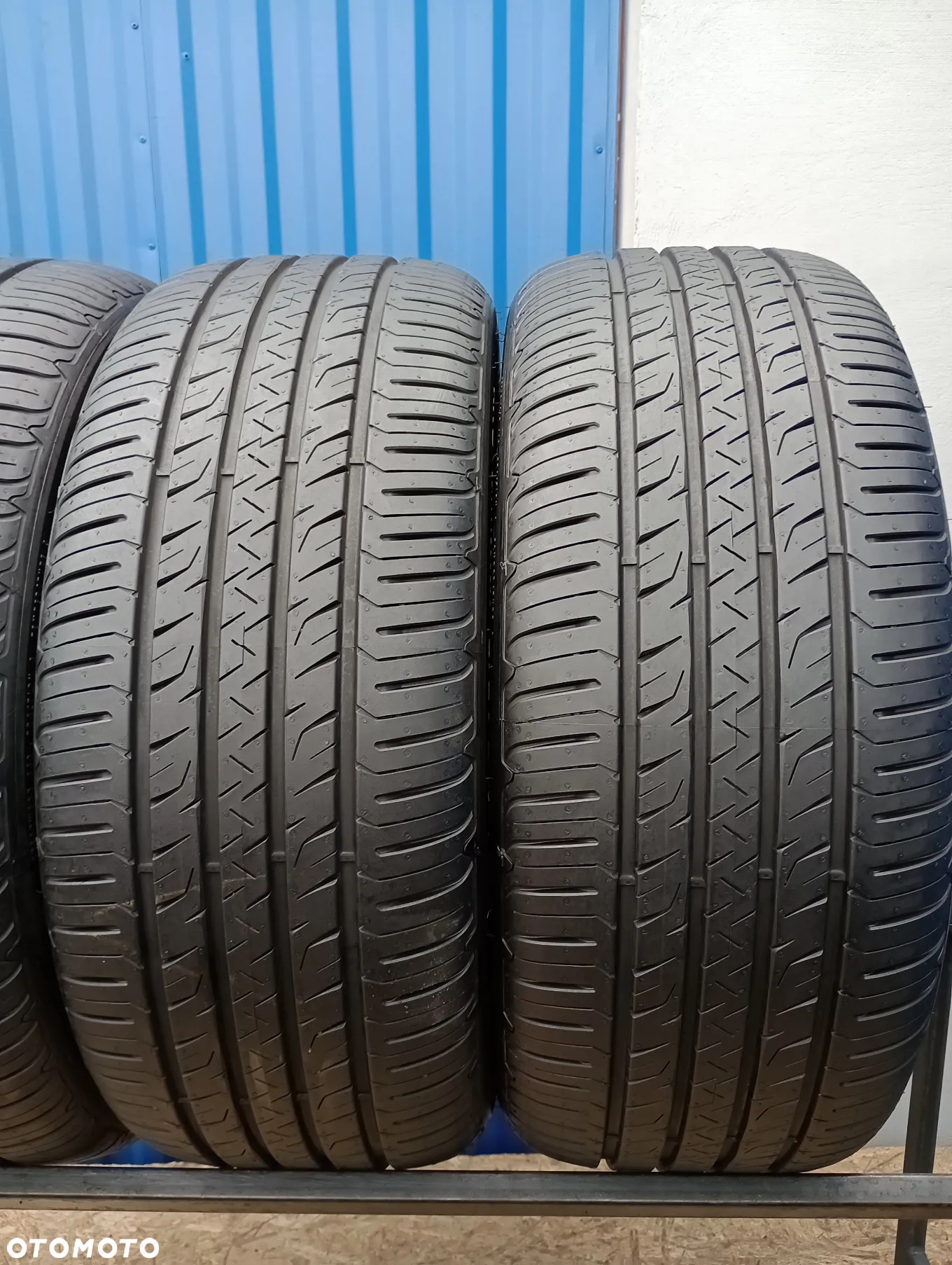 OPONY LETNIE 4x 245/45 R19 102V GOODYEAR EFFICIENT GRIP PERFORMANCE SUV - 3