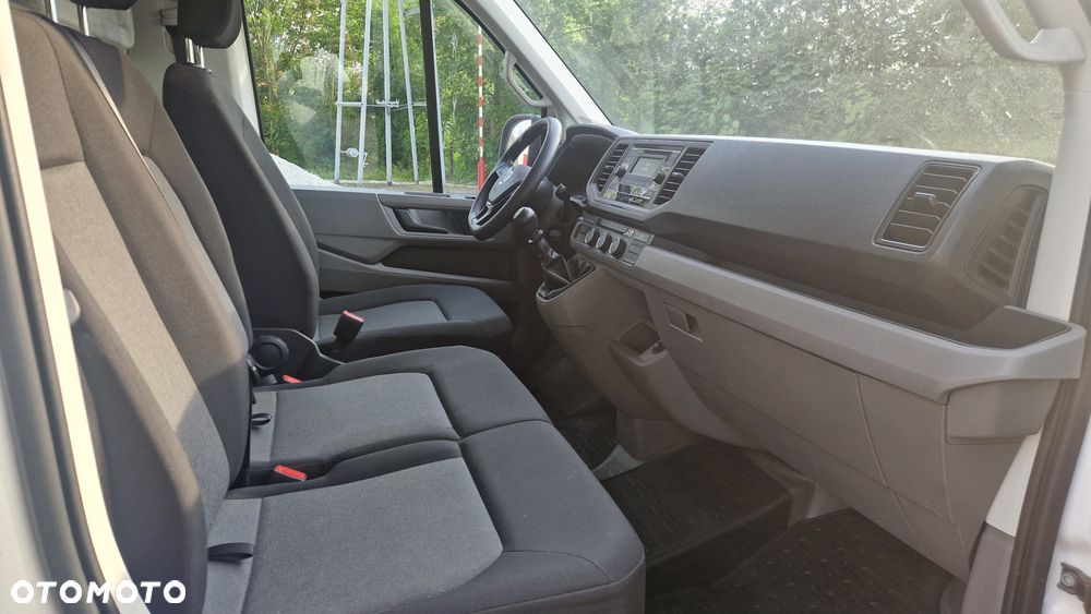 Volkswagen CRAFTER - 8