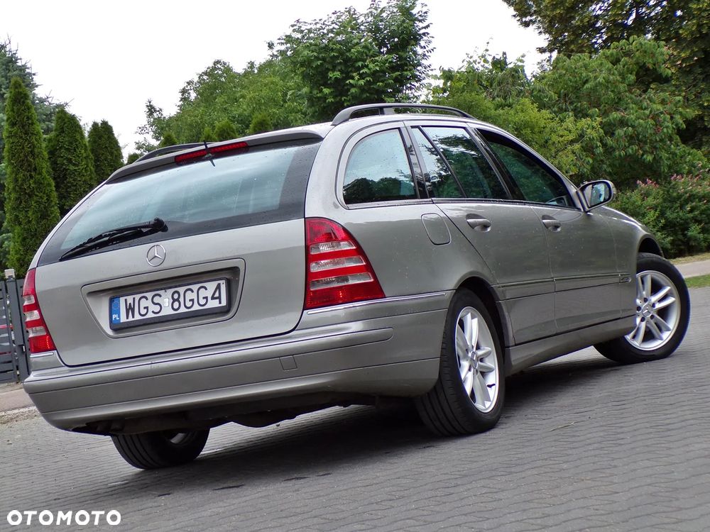Mercedes-Benz Klasa C - 2