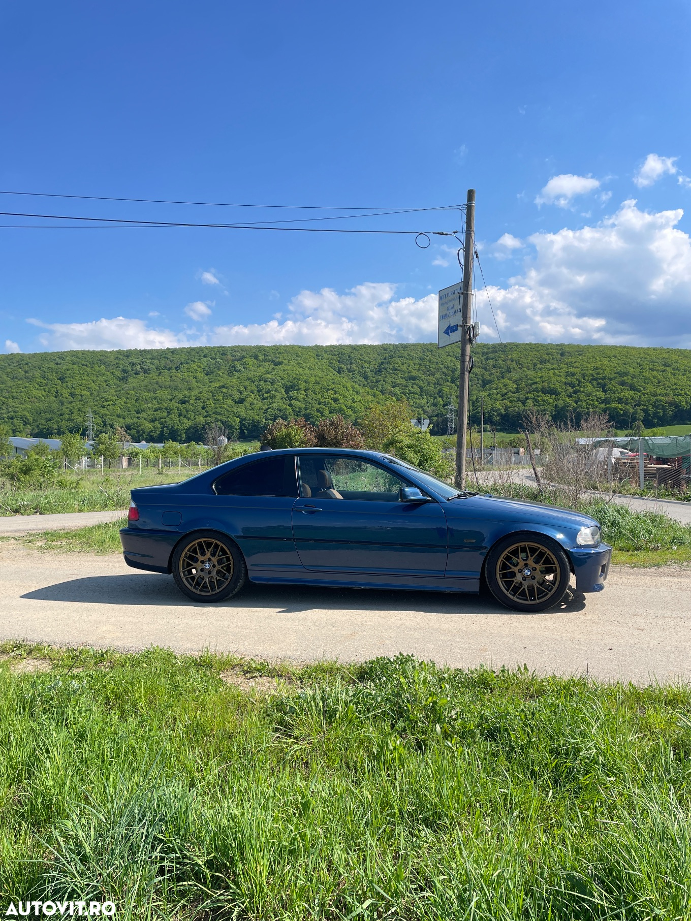 BMW Seria 3 325 i Coupe - 4
