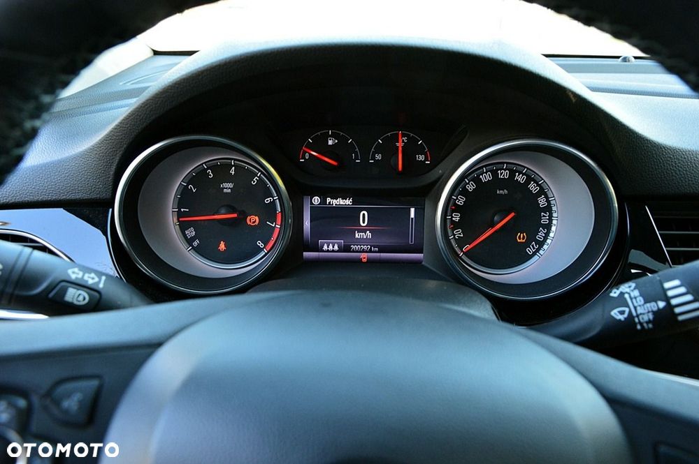 Opel Astra 1.6 Turbo Start/Stop Innovation - 34