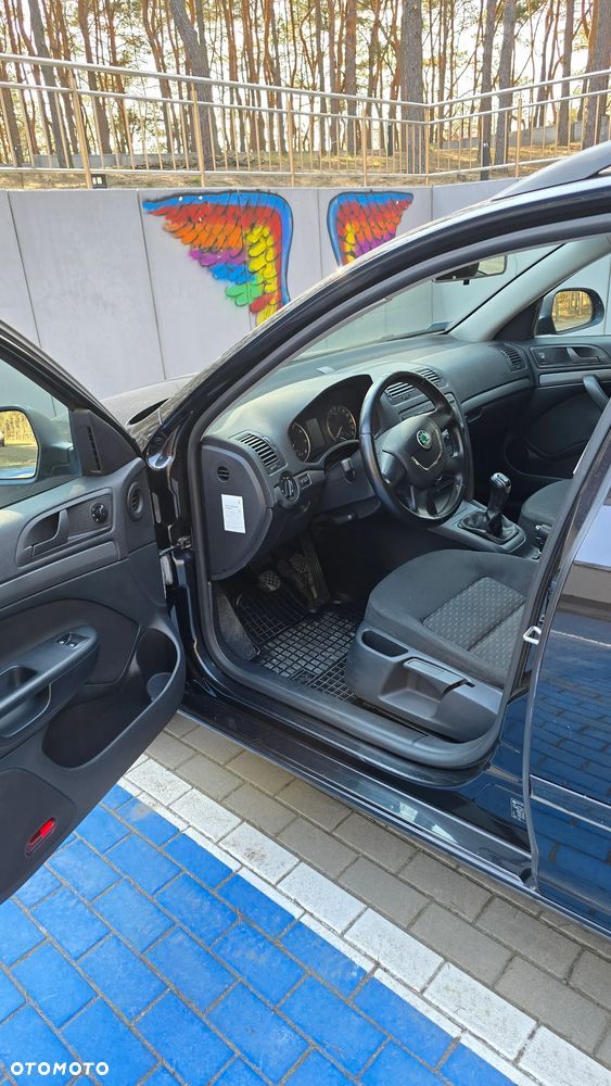 Skoda Octavia 1.4 TSI Ambiente - 9