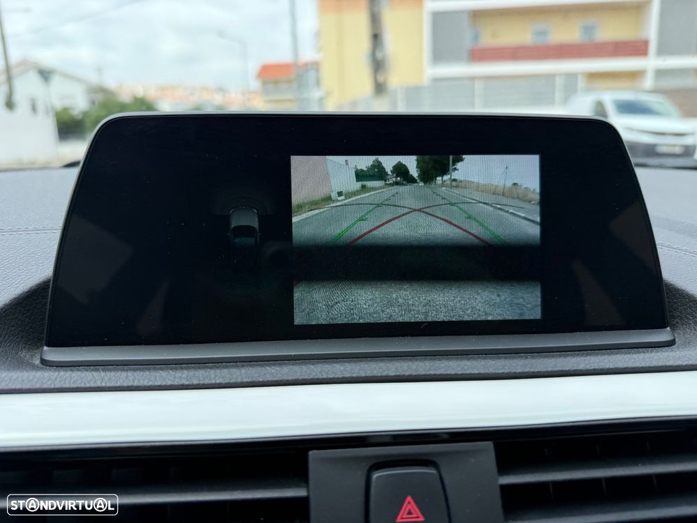 BMW 116 d Aut. Sport Line — fotografia 30
