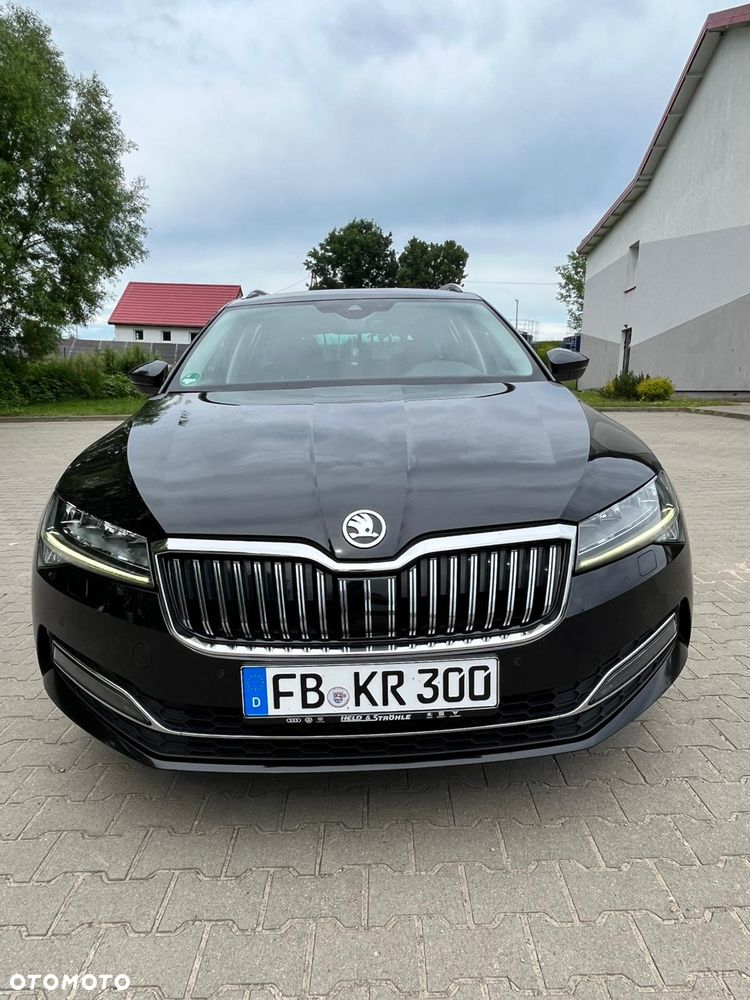 Skoda Superb 2.0 TDI SCR Style DSG - 5