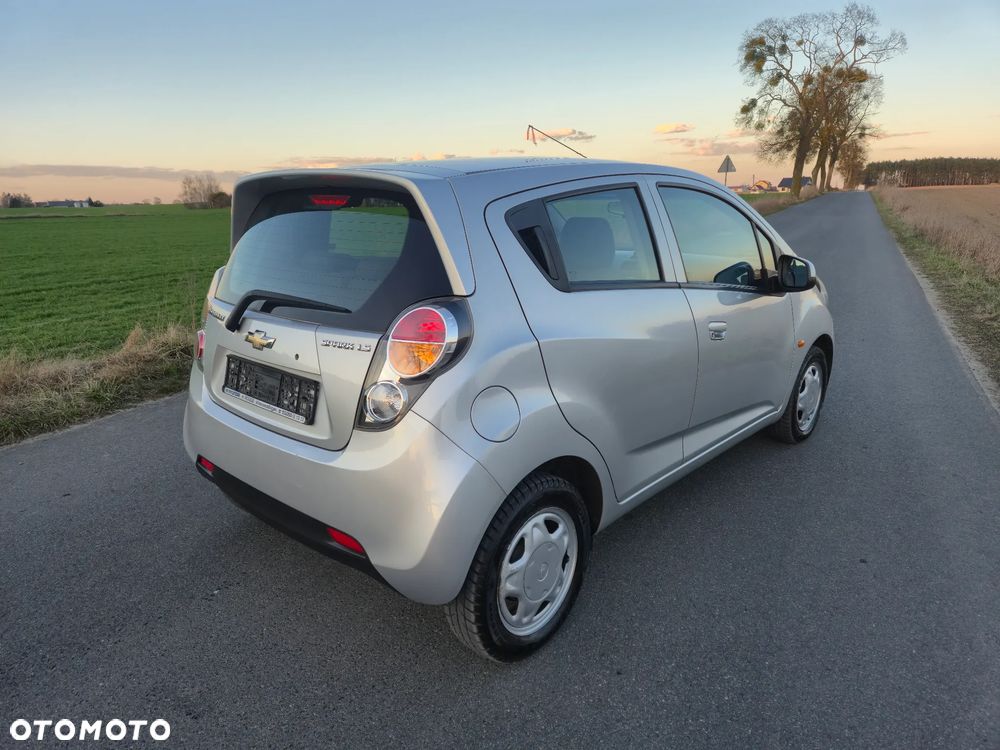Chevrolet Spark 1.0 LS - 10