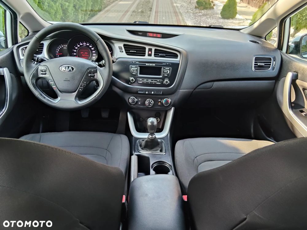 Kia Ceed 1.4 M Euro2012 - 23
