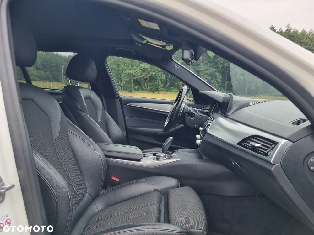 BMW Seria 5 525d Sport Line sport - 20
