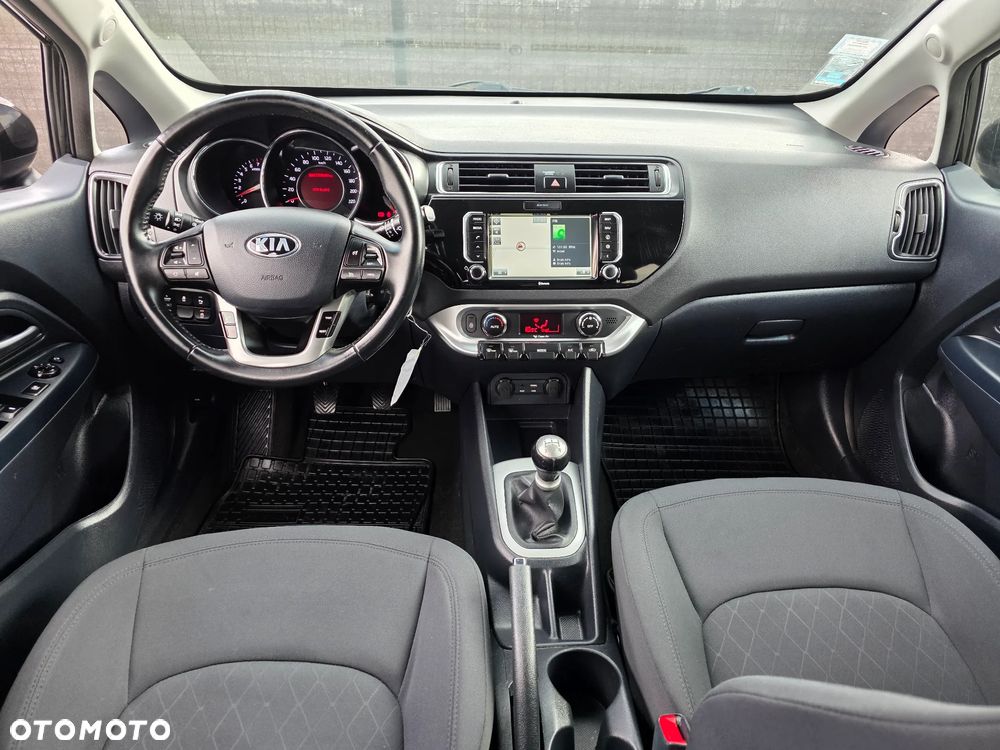 Kia Rio 1.4 Platinum Edition - 4