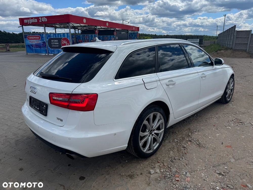 Audi A6 Avant - 11