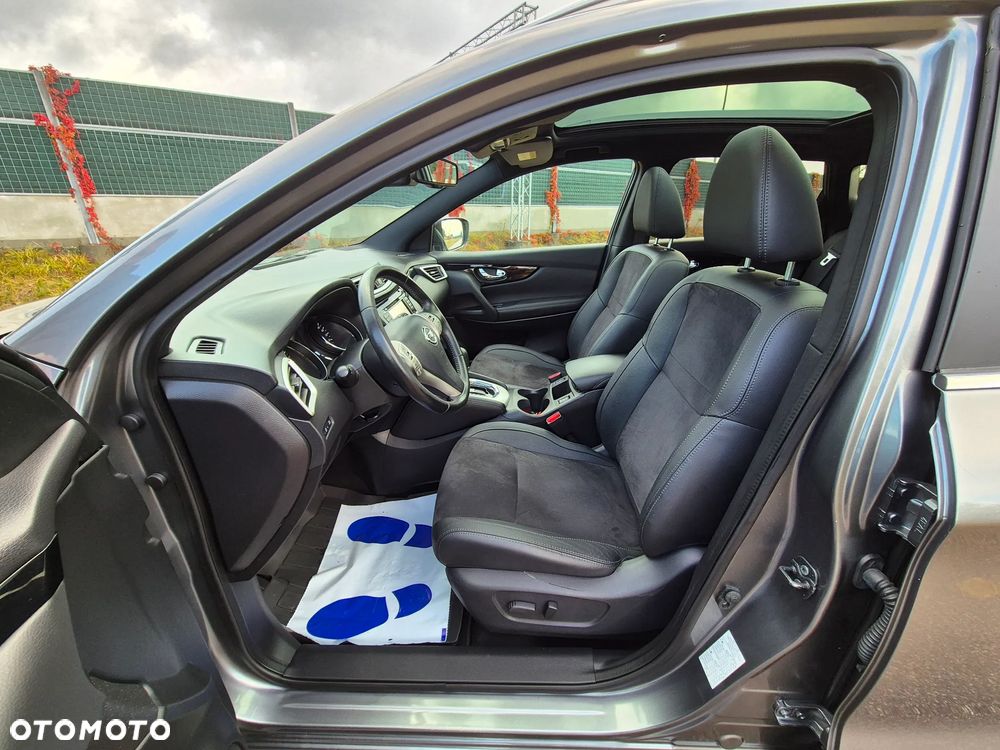 Nissan Qashqai 1.2 DIG-T N-Connecta Xtronic EU6 - 24