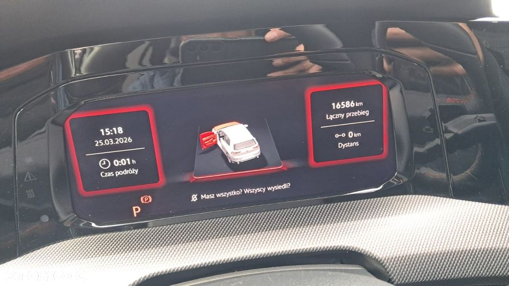 Volkswagen Golf - 16