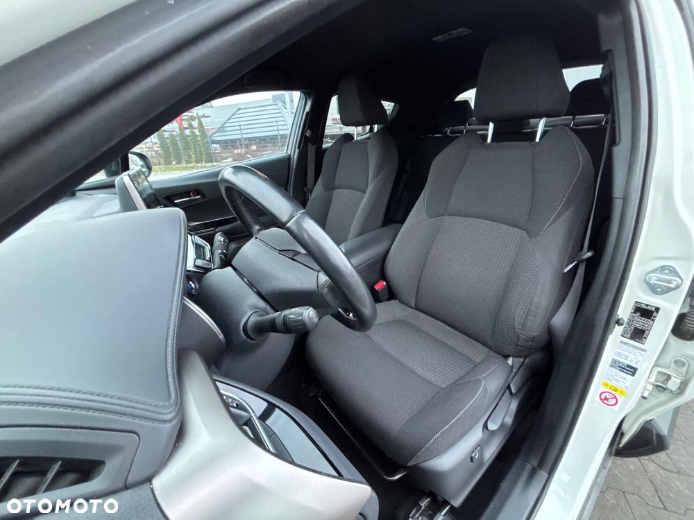 Toyota C-HR 1.8 Hybrid Executive - 28