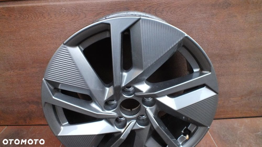 Felga aluminiowa 7X17 Peugeot 408 II  9844304380 - 2