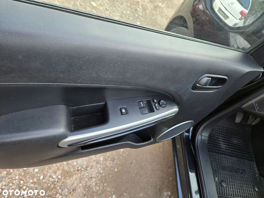 Mazda 2 1.3 MZR Active - 8